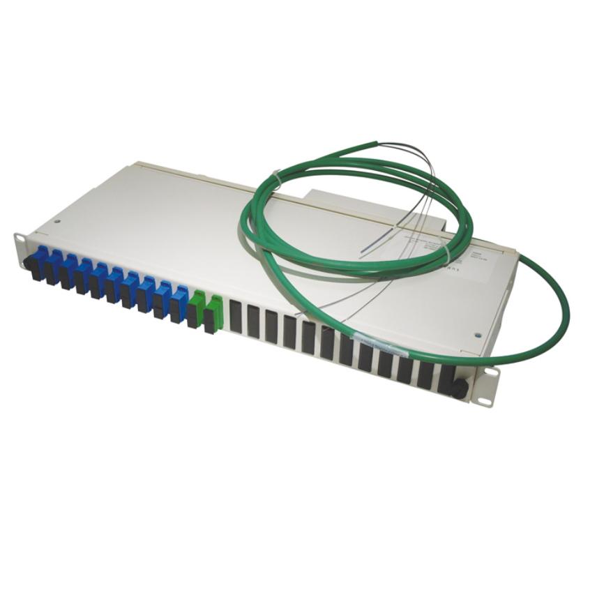 KB201 Förkontakterad fiberoptisk korskopplingsbox med kabel